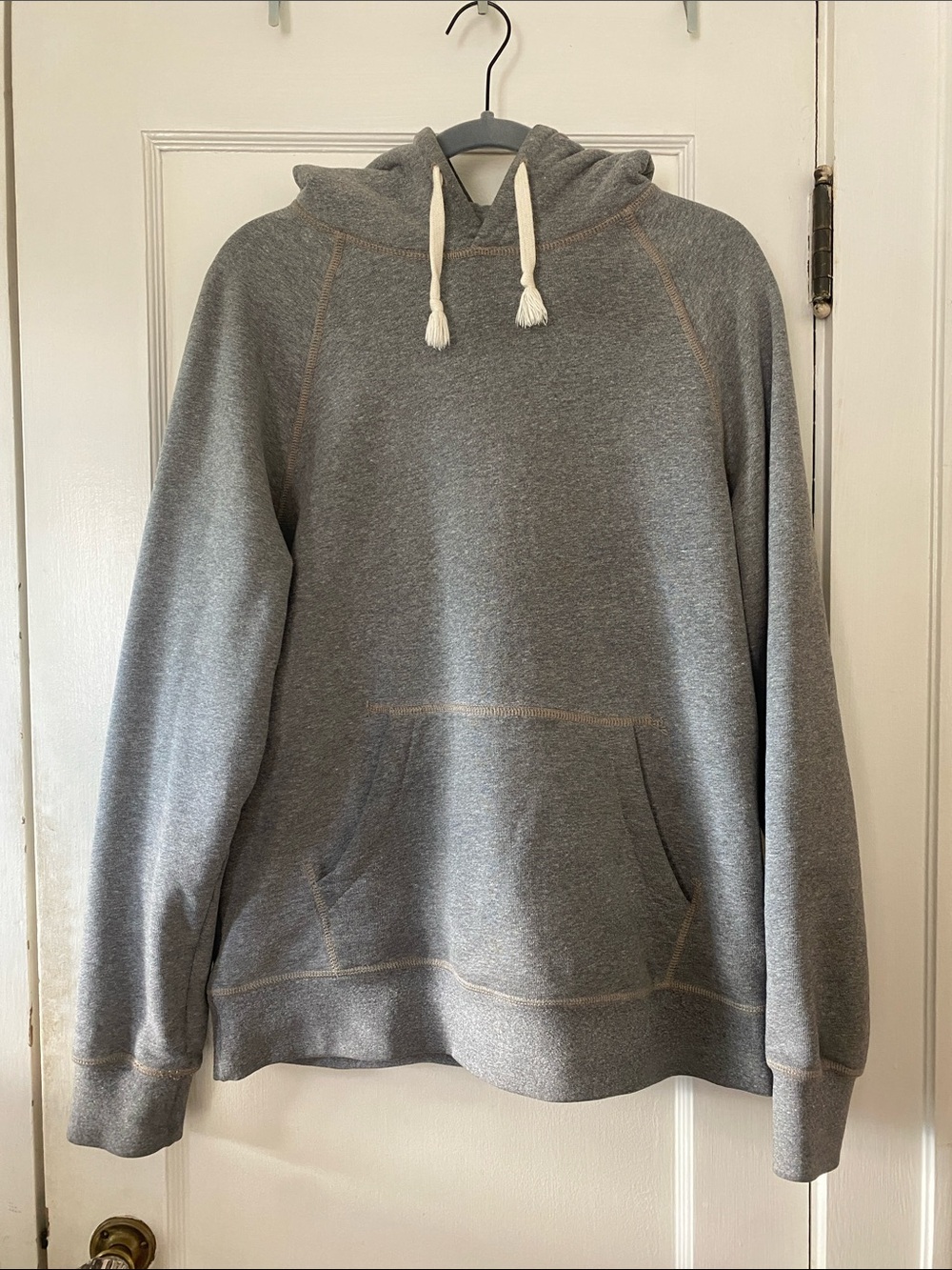 Flint and Tinder - 10 year Men's Hoodie Sweatshirt - Gray
